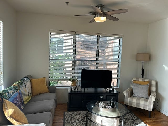 Furnished Finder property 1040923_1 photo 2