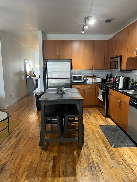 Furnished Finder property 1040923_1 photo 8