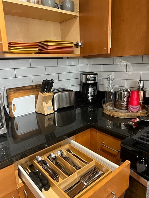 Furnished Finder property 1040923_1 photo 10