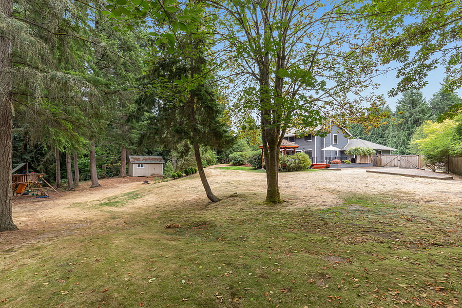 Furnished Finder property 1040932_1 photo 30