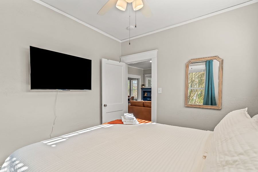 Furnished Finder property 1040937_1 photo 20