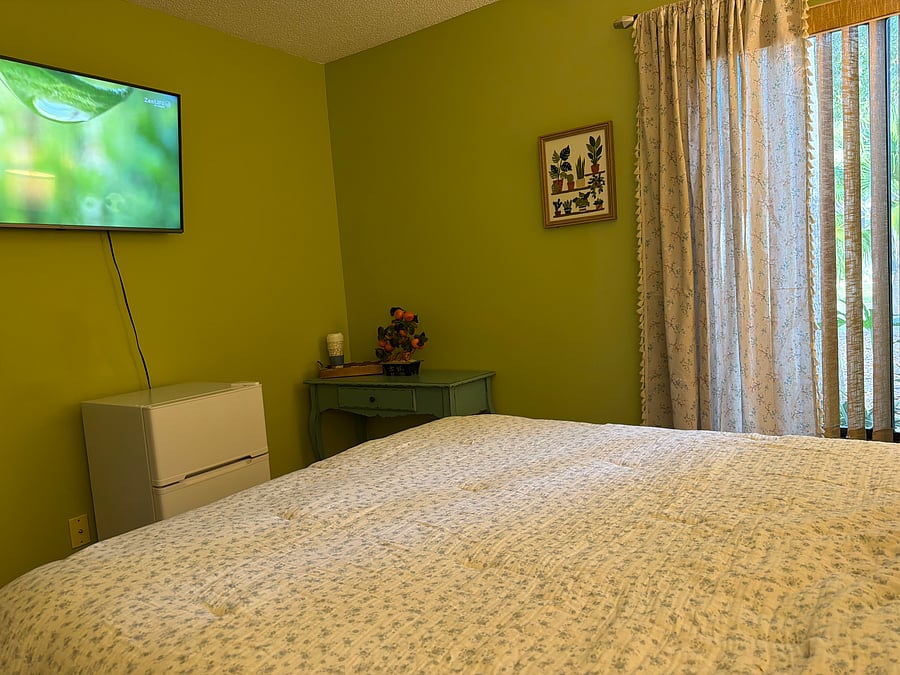 Furnished Finder property 1040972_1 photo 3