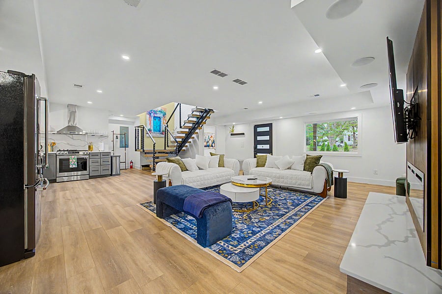 Furnished Finder property 1040979_1 photo 7