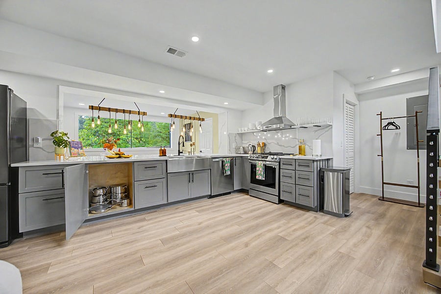 Fully stocked kitchen with every essential including baking needs