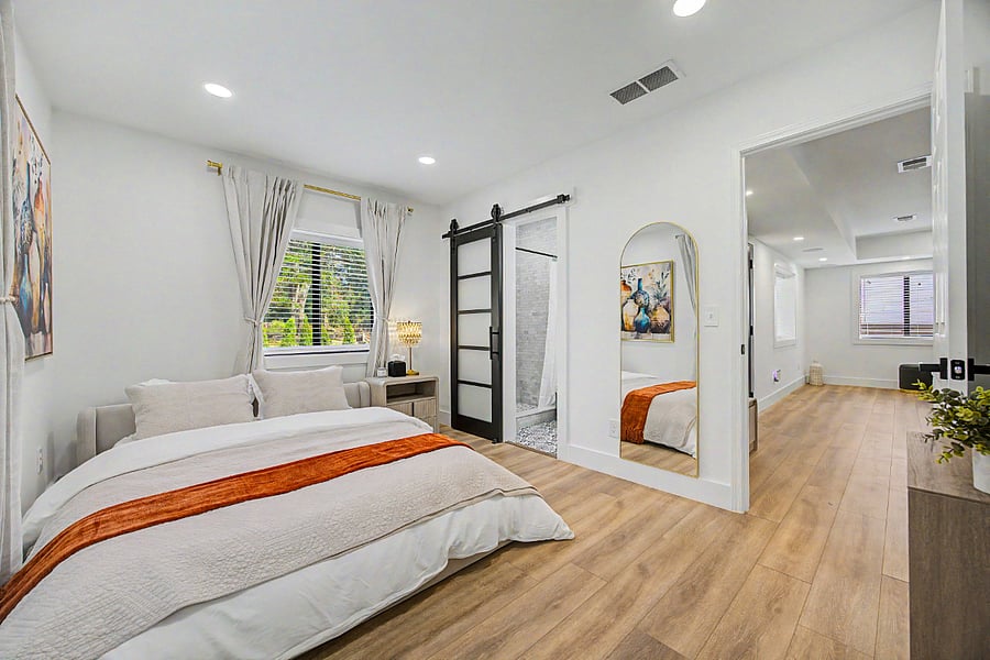 Furnished Finder property 1040979_1 photo 25