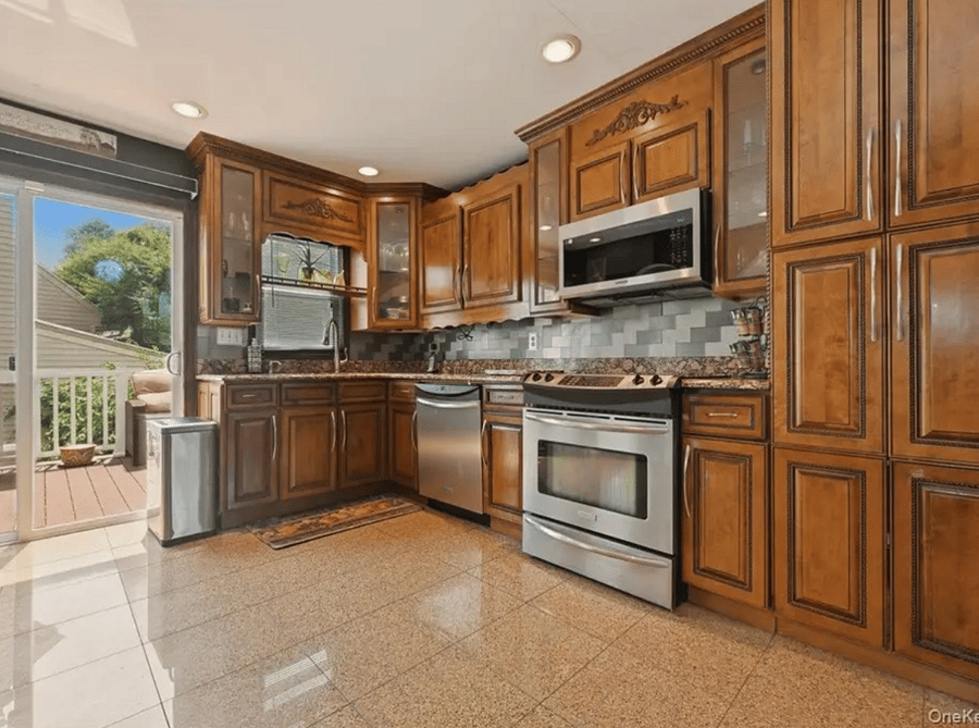 Furnished Finder property 1040980_1 photo 4