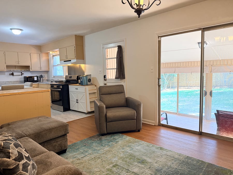 Furnished Finder property 1040995_1 photo 18