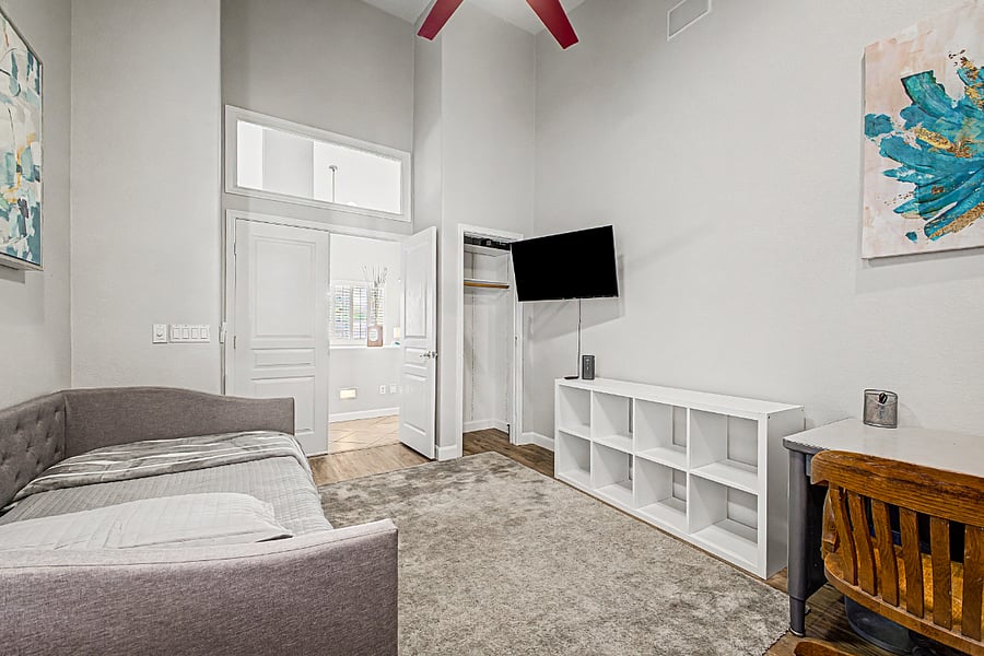 Furnished Finder property 1041000_1 photo 17