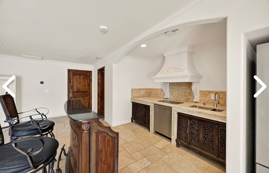 Furnished Finder property 1041022_1 photo 34