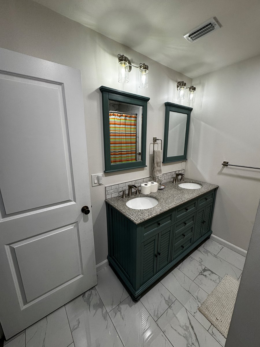 Main Bath