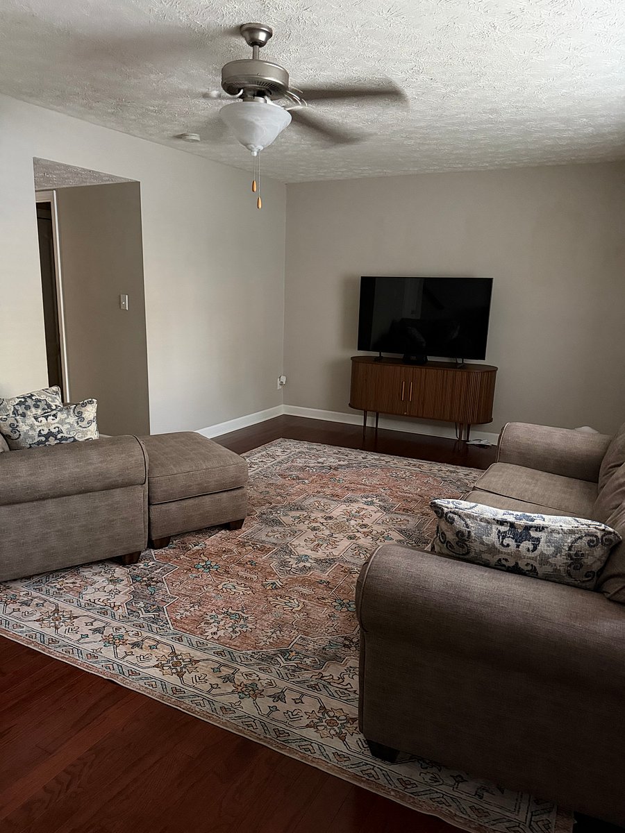 Furnished Finder property 1041039_1 photo 3