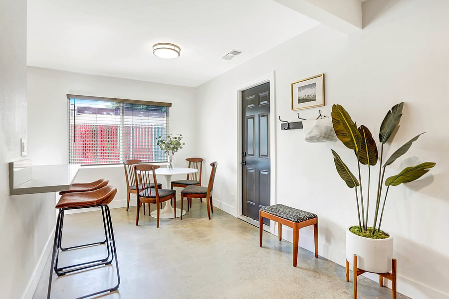 Furnished Finder property 1041051_2 photo 4