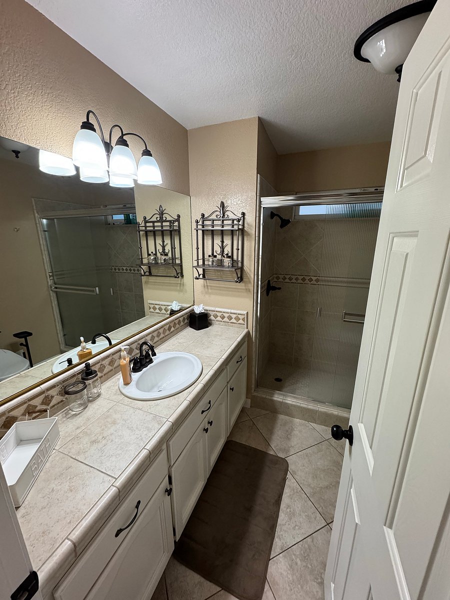 Furnished Finder property 1041072_1 photo 9