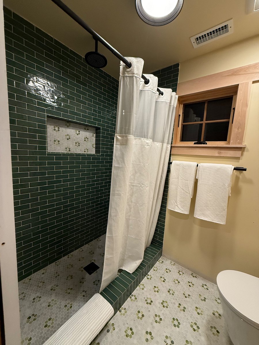 Furnished Finder property 1041073_1 photo 11