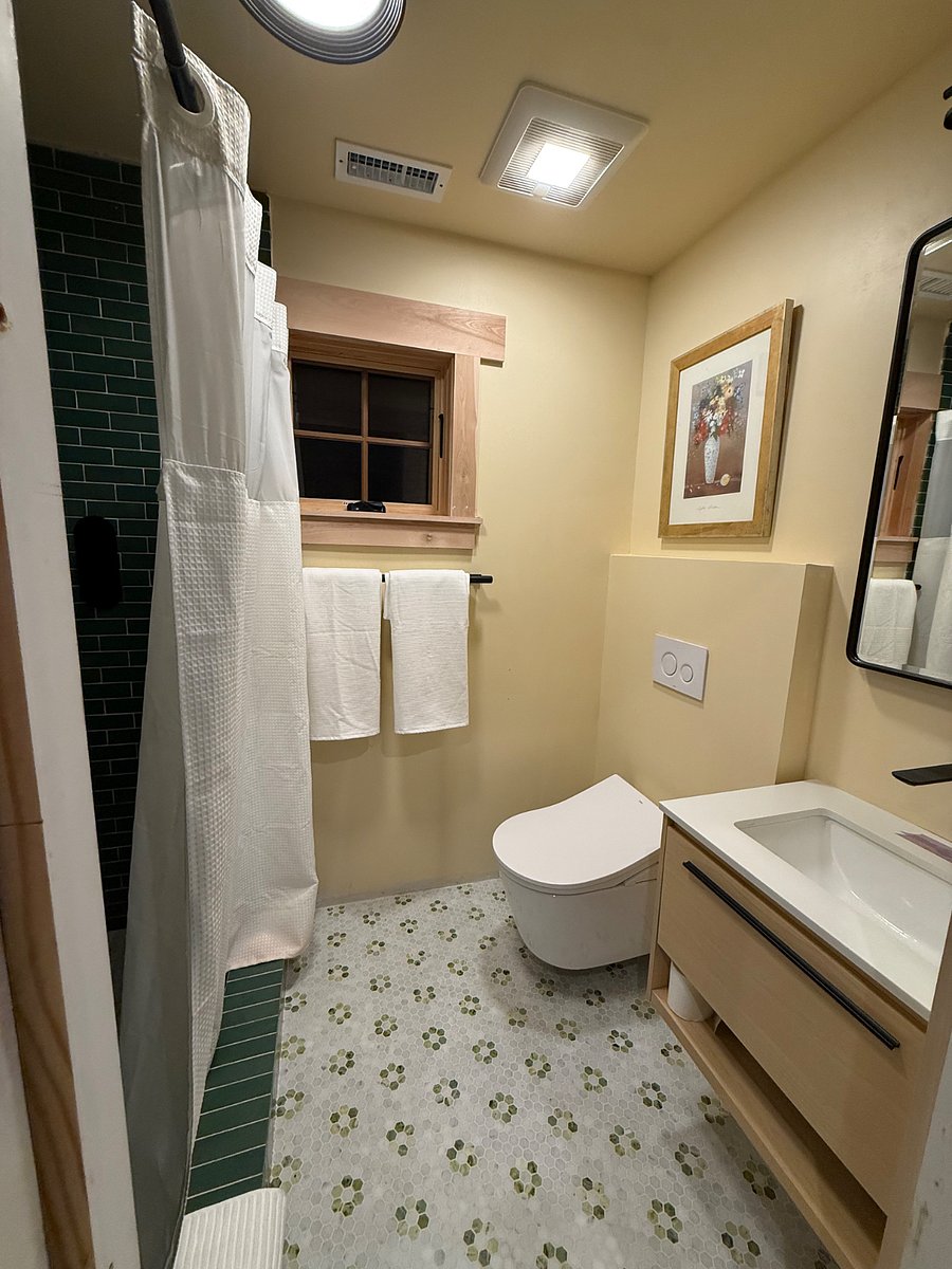 Furnished Finder property 1041073_1 photo 12