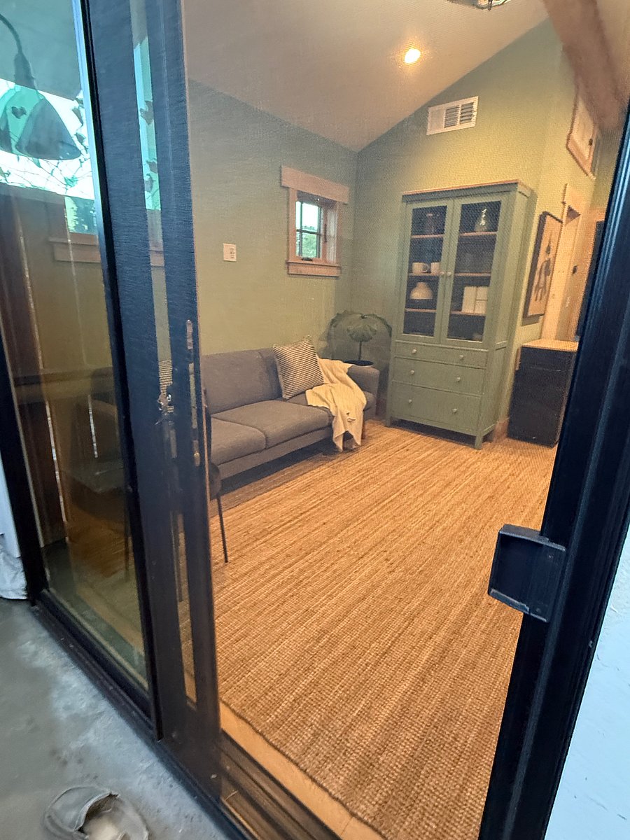 Furnished Finder property 1041073_1 photo 18