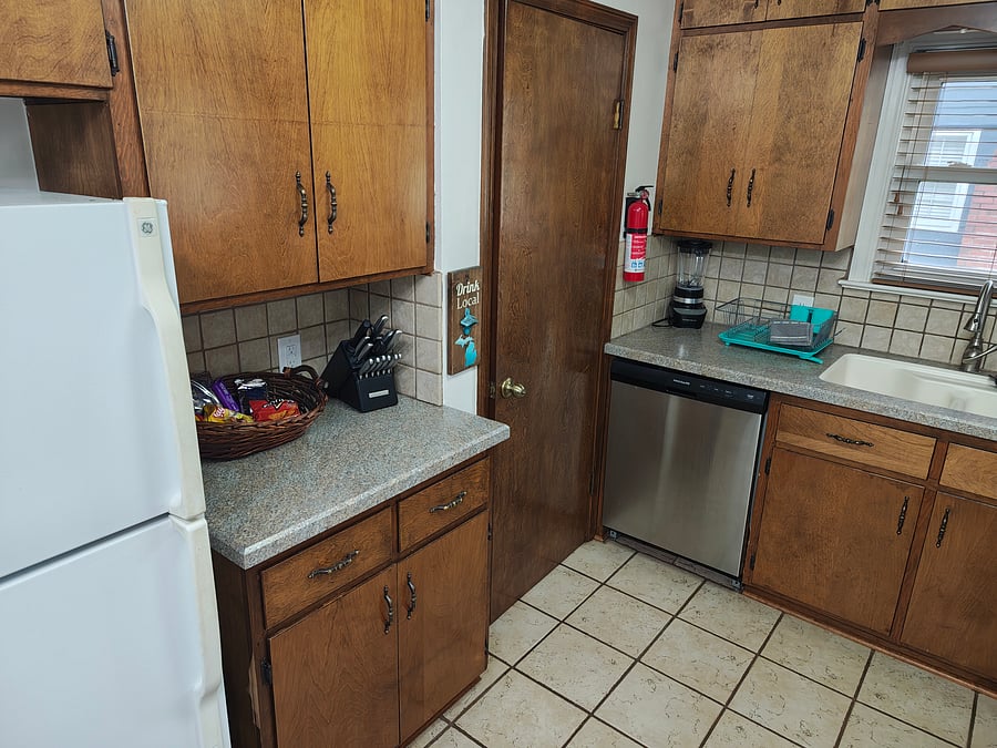 Furnished Finder property 1041077_1 photo 7