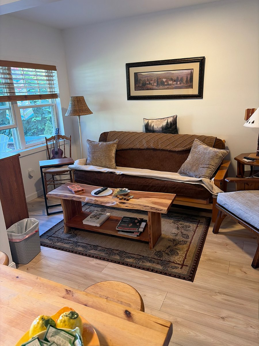 Furnished Finder property 1041078_1 photo 3