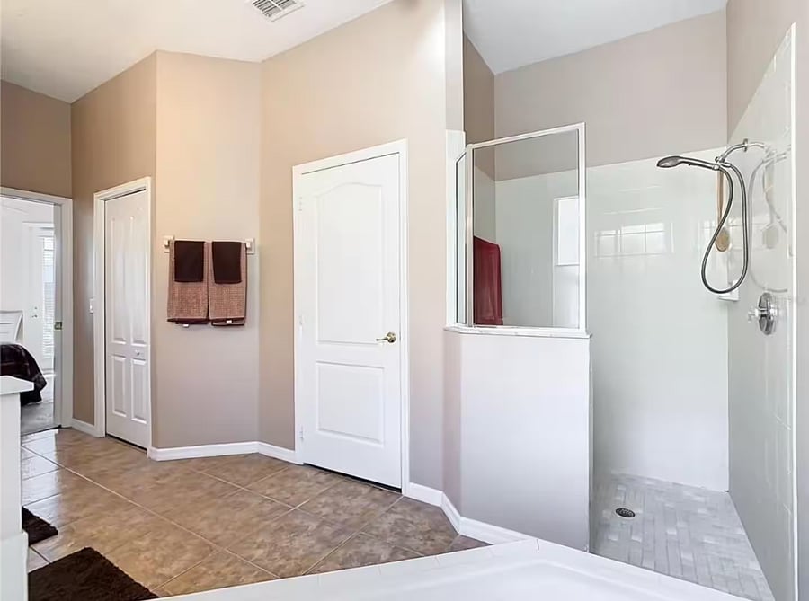 Furnished Finder property 1041082_1 photo 10
