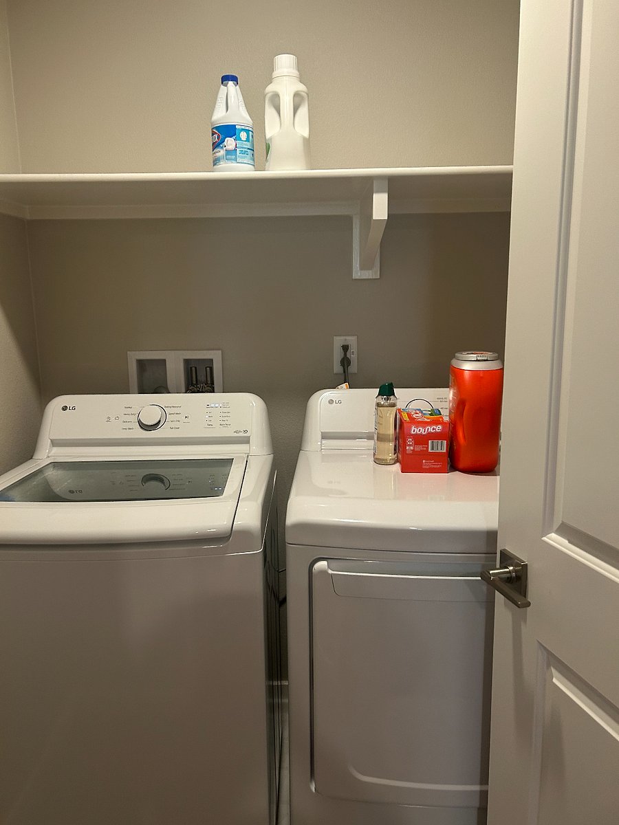 Furnished Finder property 1041083_1 photo 23