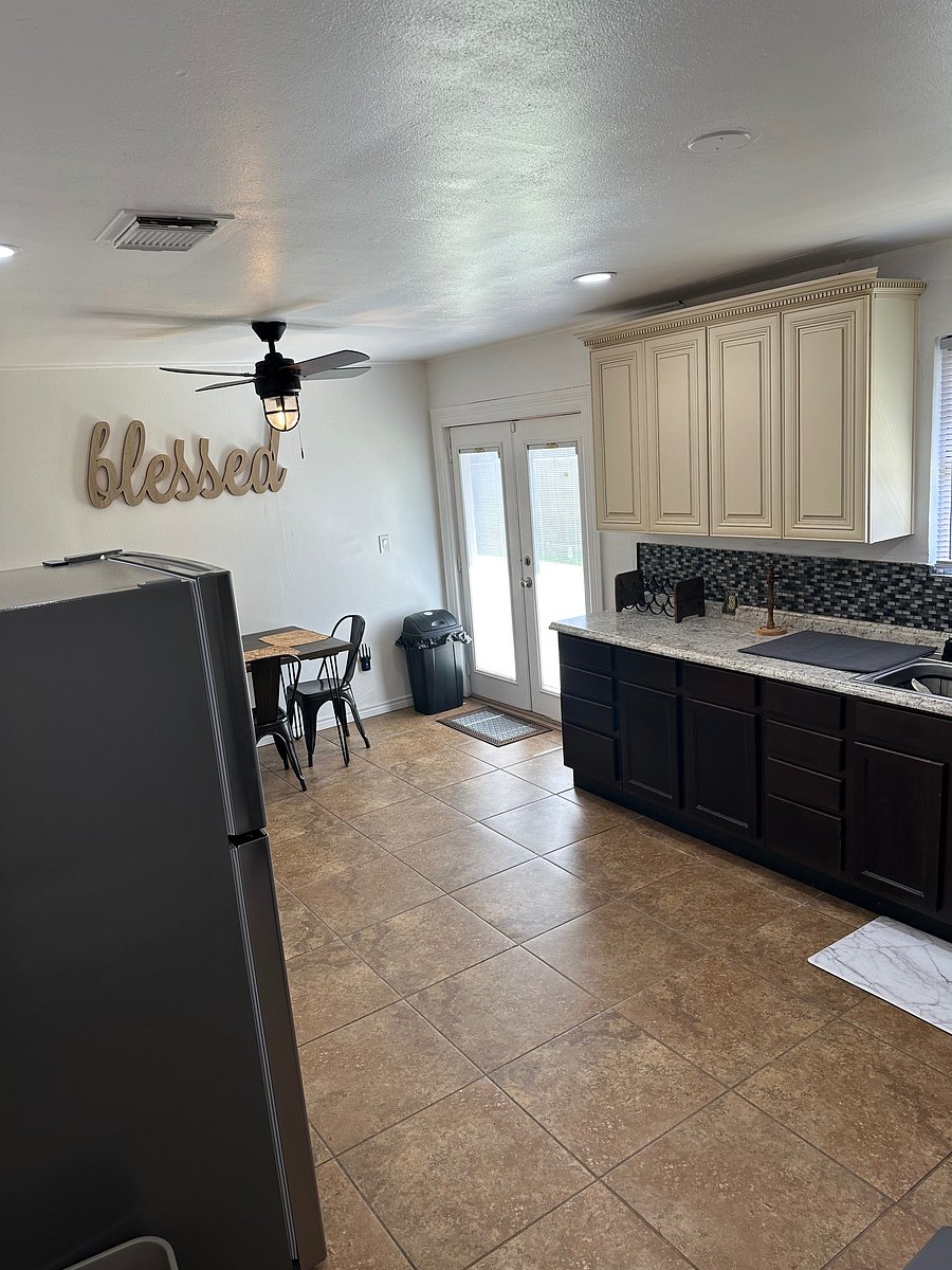 Furnished Finder property 1041086_1 photo 15