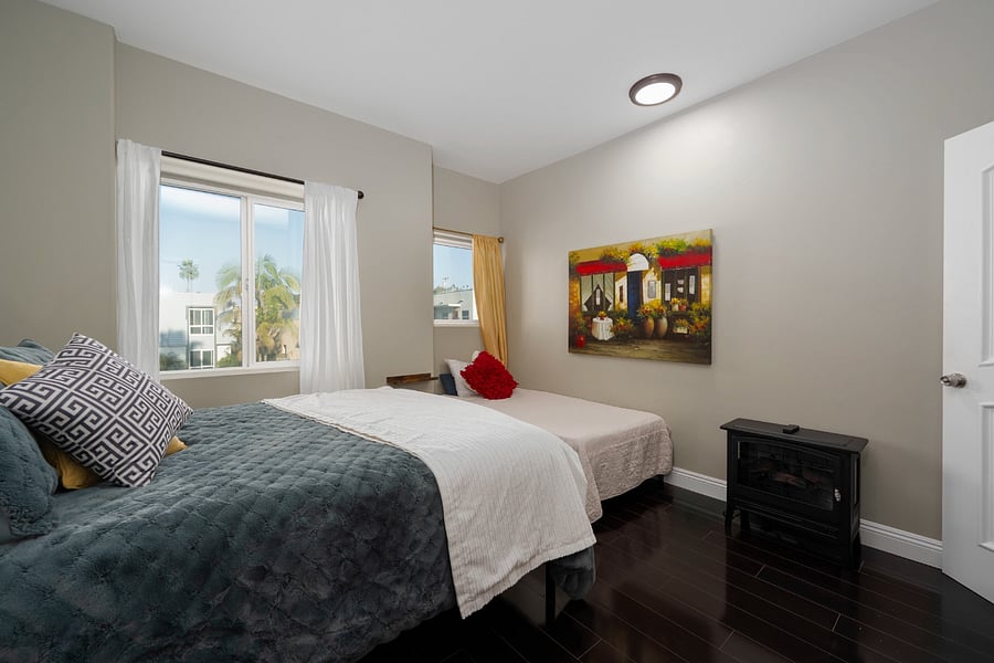 Furnished Finder property 1041090_1 photo 24