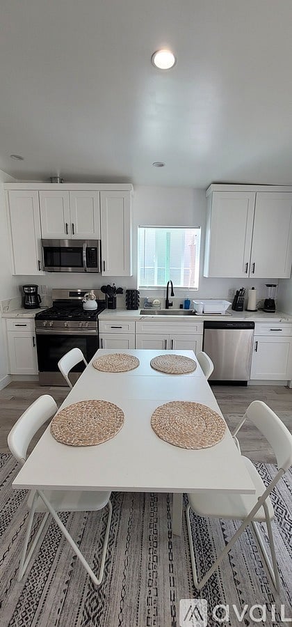 Furnished Finder property 1041092_1 photo 4