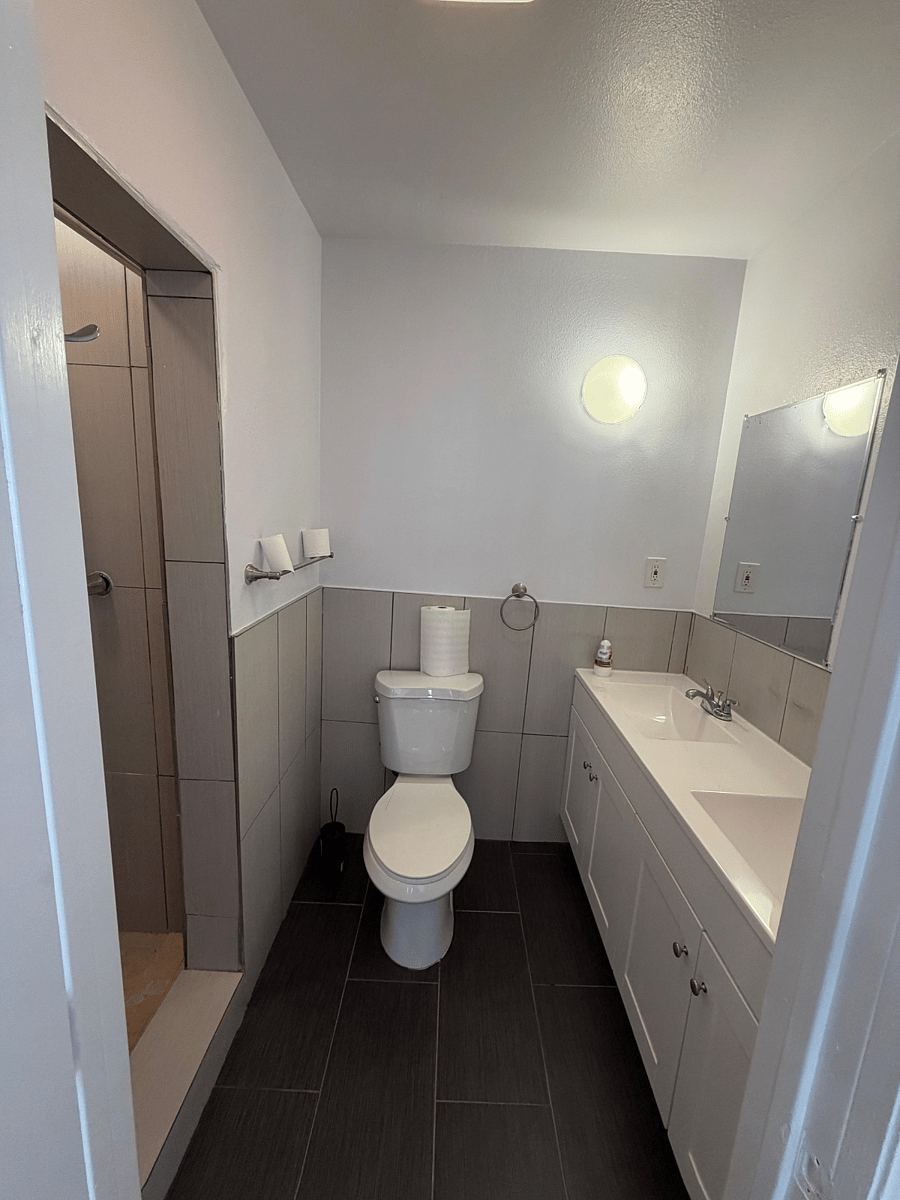 Furnished Finder property 1041164_5 photo 16