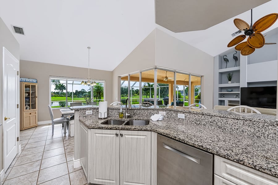 Furnished Finder property 1041170_1 photo 23