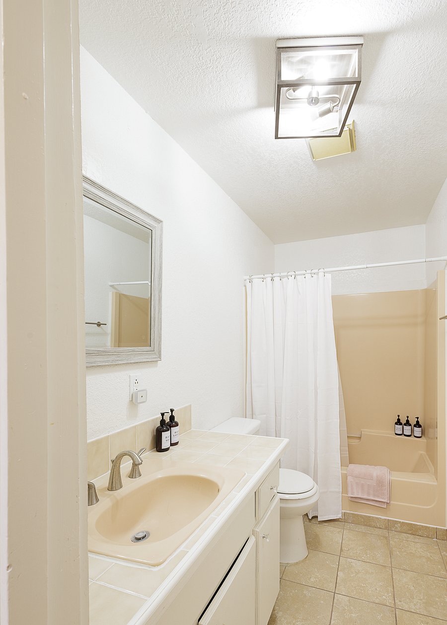 Furnished Finder property 1041189_1 photo 17