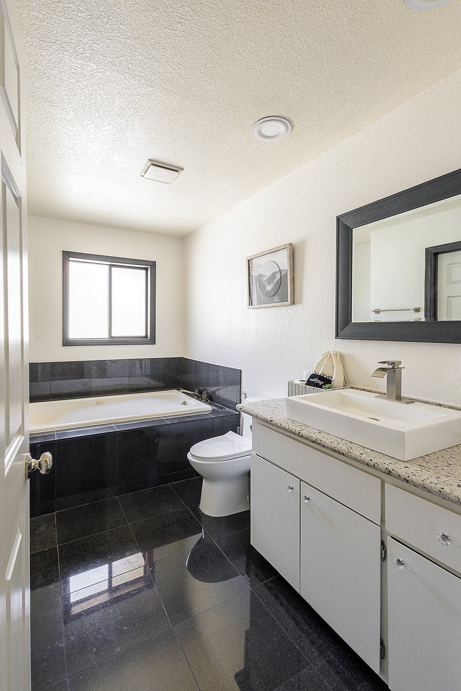 Furnished Finder property 1041189_1 photo 6