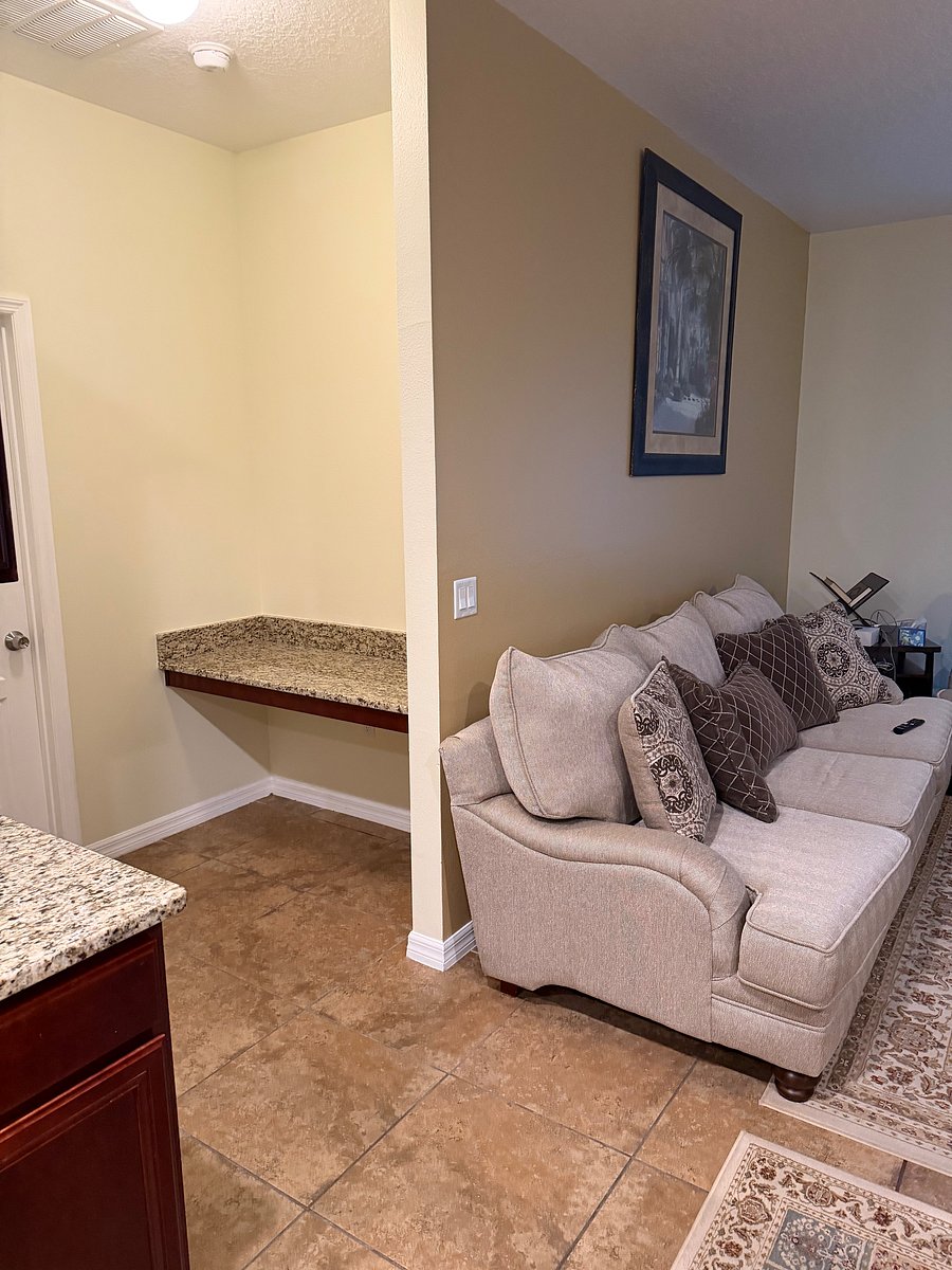Furnished Finder property 1041207_1 photo 3