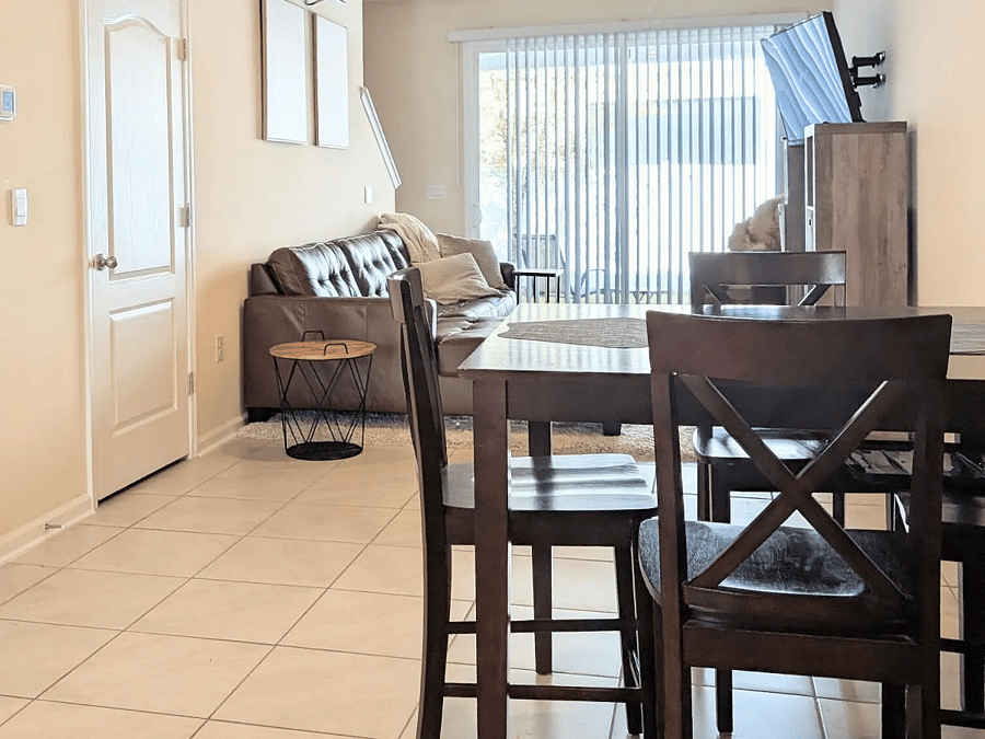 Furnished Finder property 1041247_1 photo 3