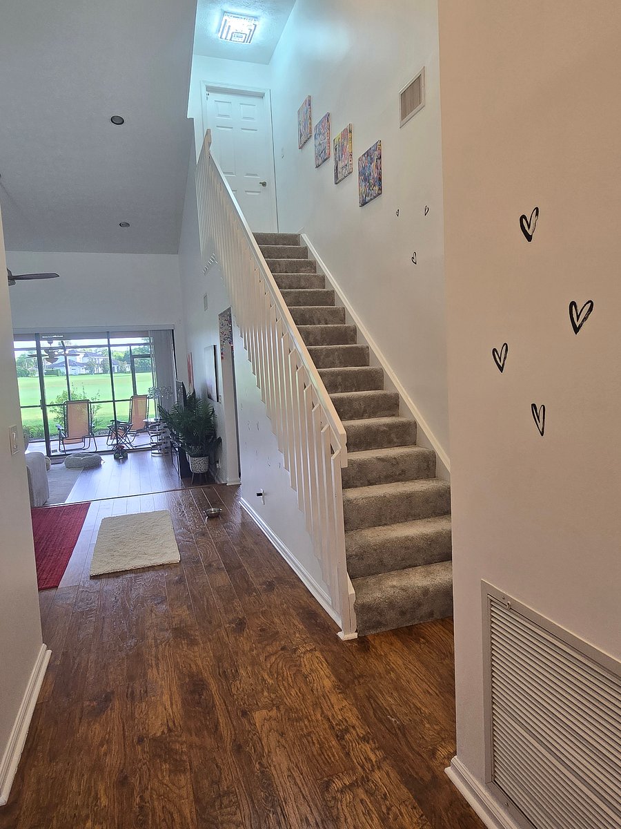 Furnished Finder property 1041251_1 photo 3