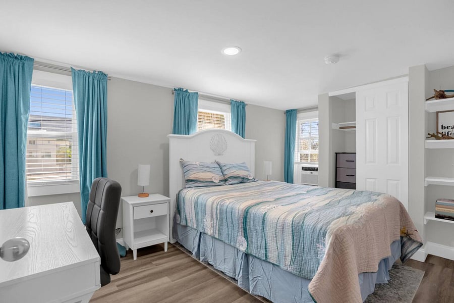 Main bedroom