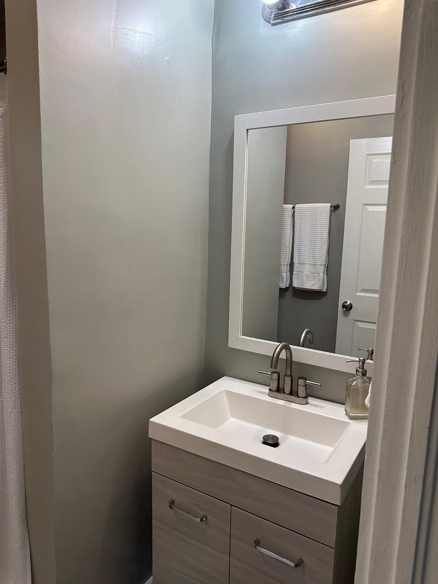 Furnished Finder property 1041273_1 photo 1