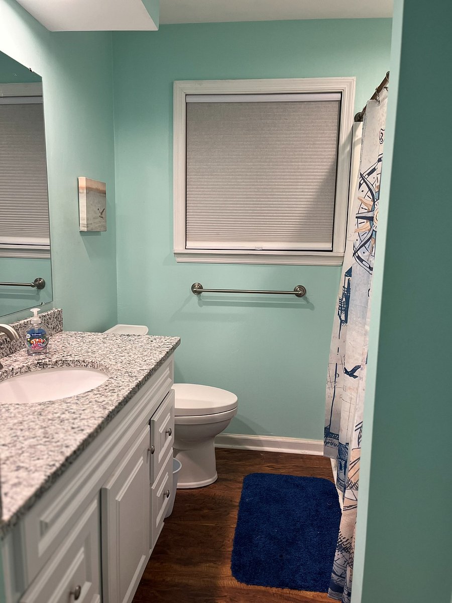 2nd full bathroom