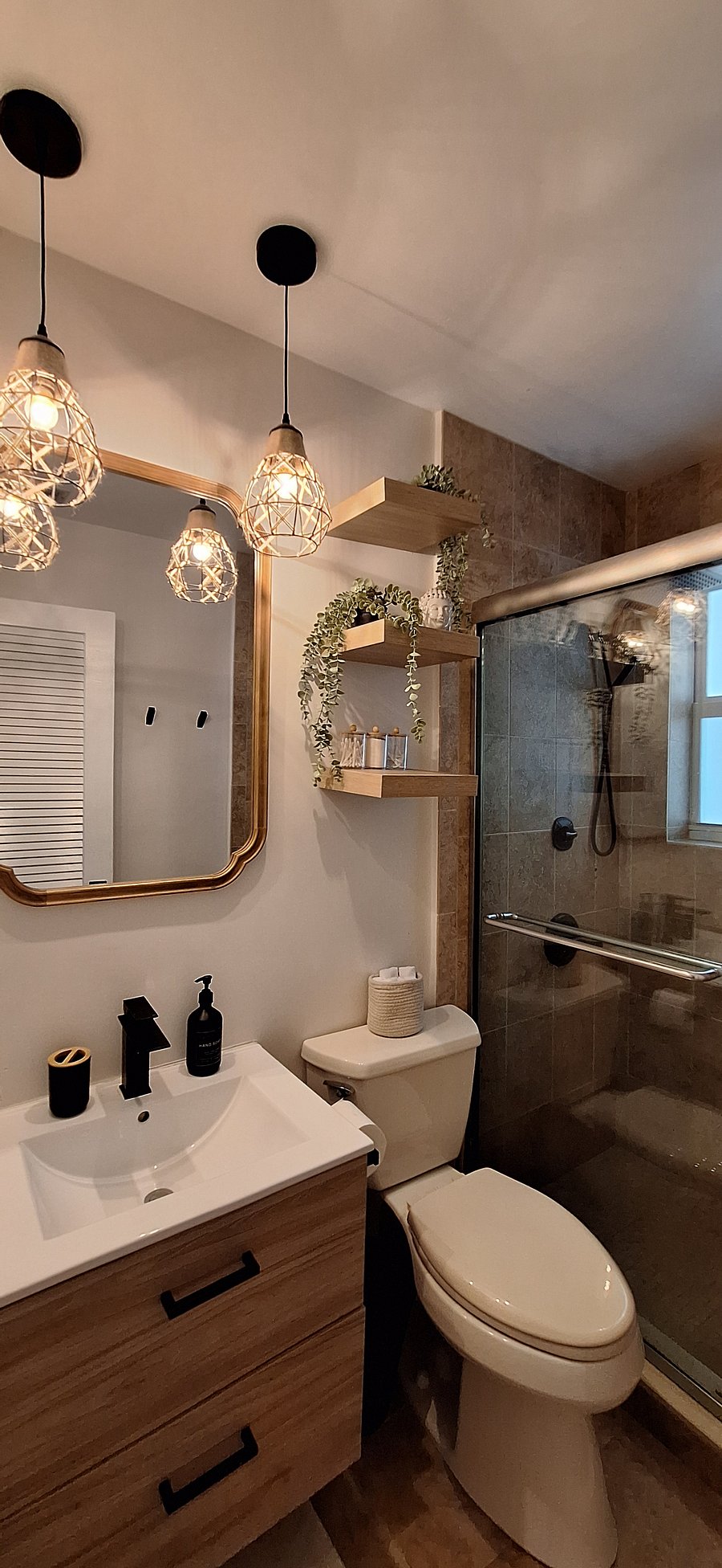 Furnished Finder property 1041318_1 photo 13