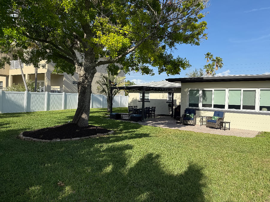 Furnished Finder property 1041346_1 photo 3