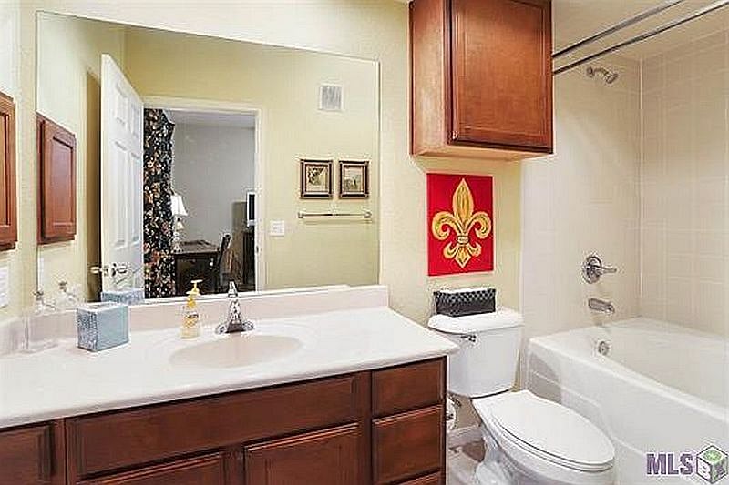Furnished Finder property 1041387_1 photo 3