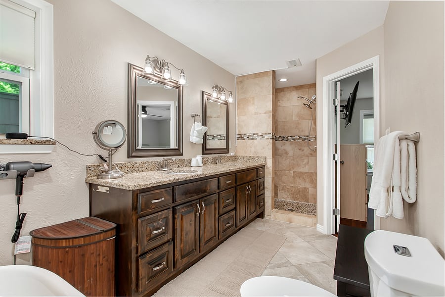 Master Bedroom with ensuite.