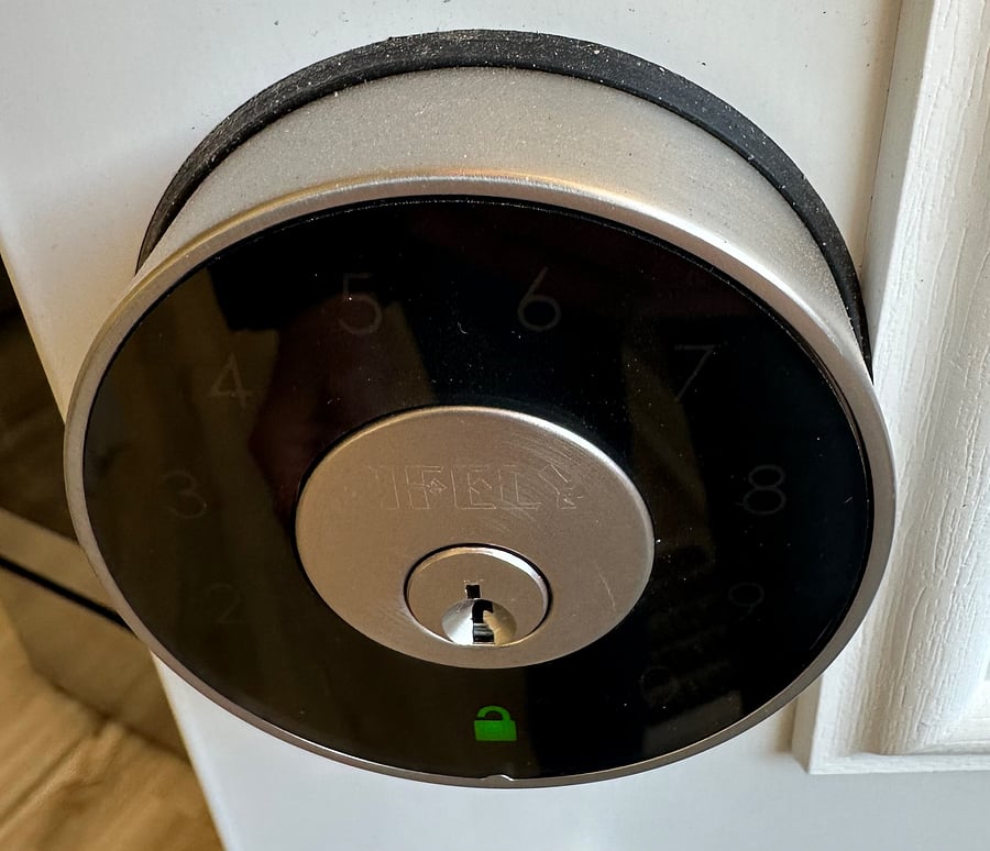 House entry via timed keypad.