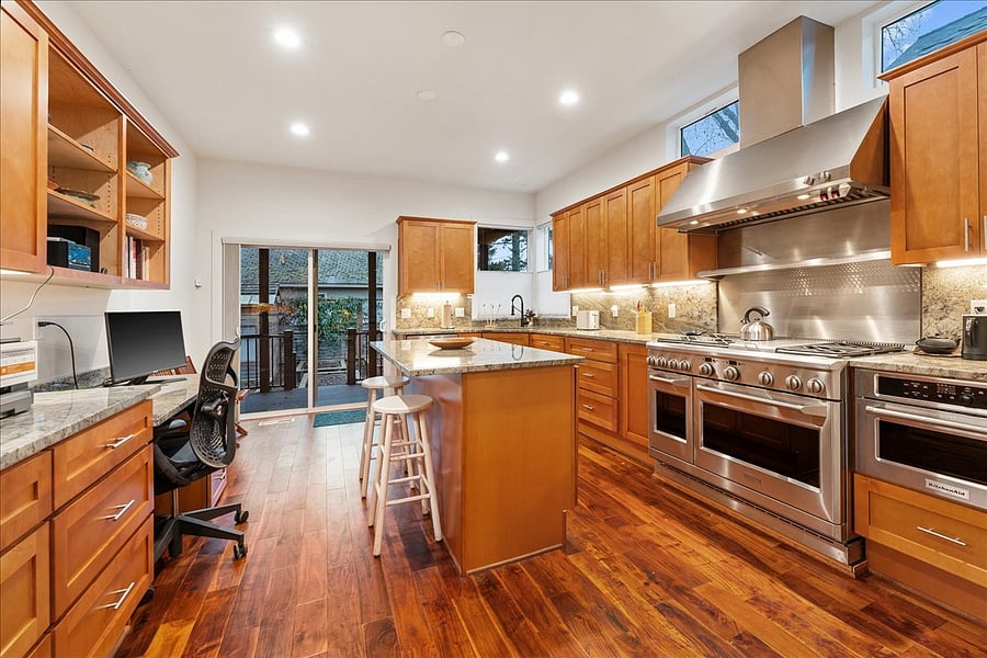 Furnished Finder property 1041480_1 photo 12