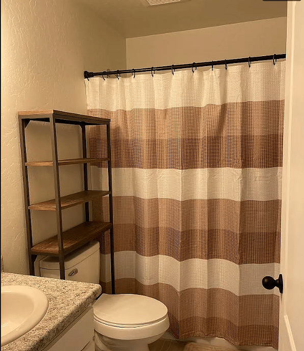 2nd Bathroom