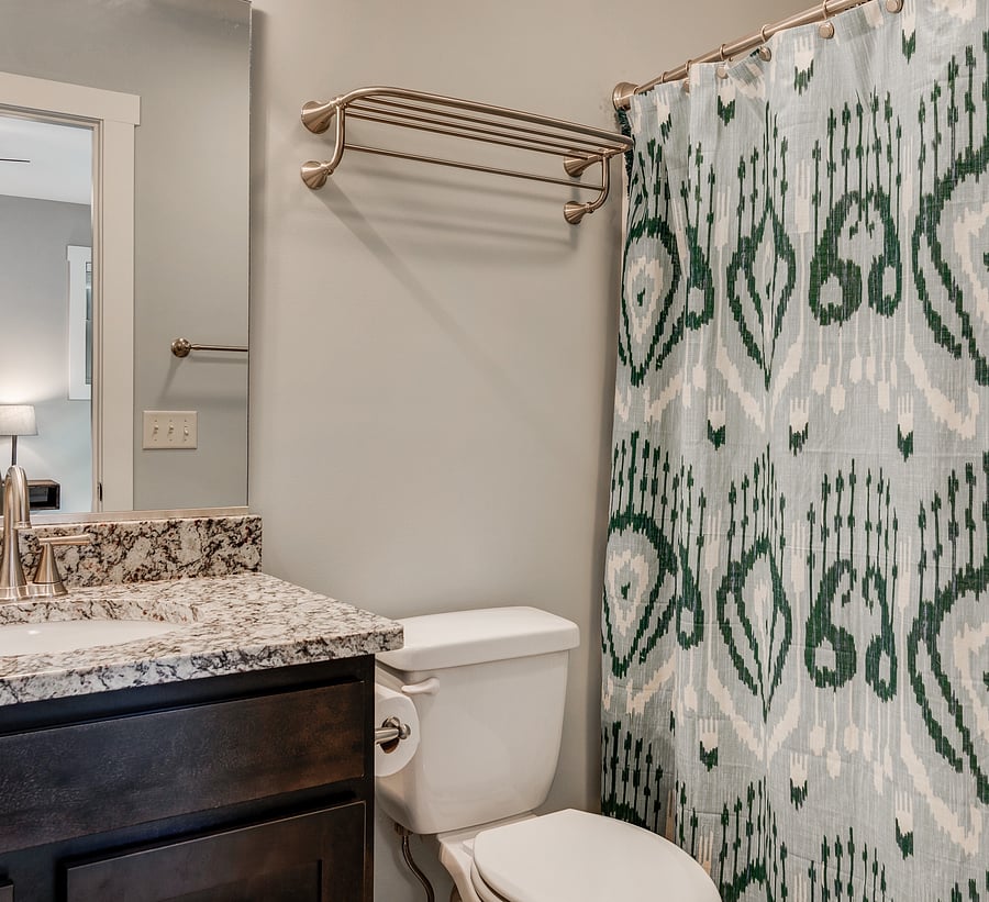 Bedroom 3 - Full Bath