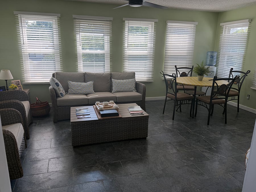 Furnished Finder property 1041552_1 photo 4