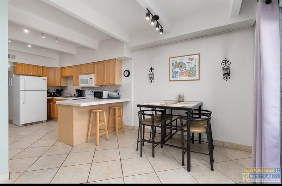 Furnished Finder property 1041556_1 photo 14