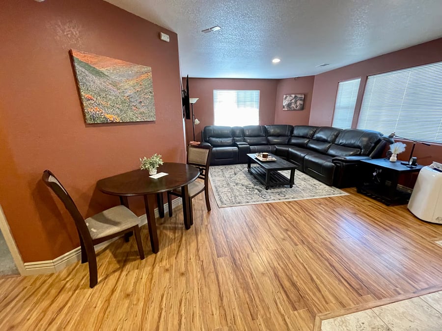 Furnished Finder property 1041580_1 photo 9