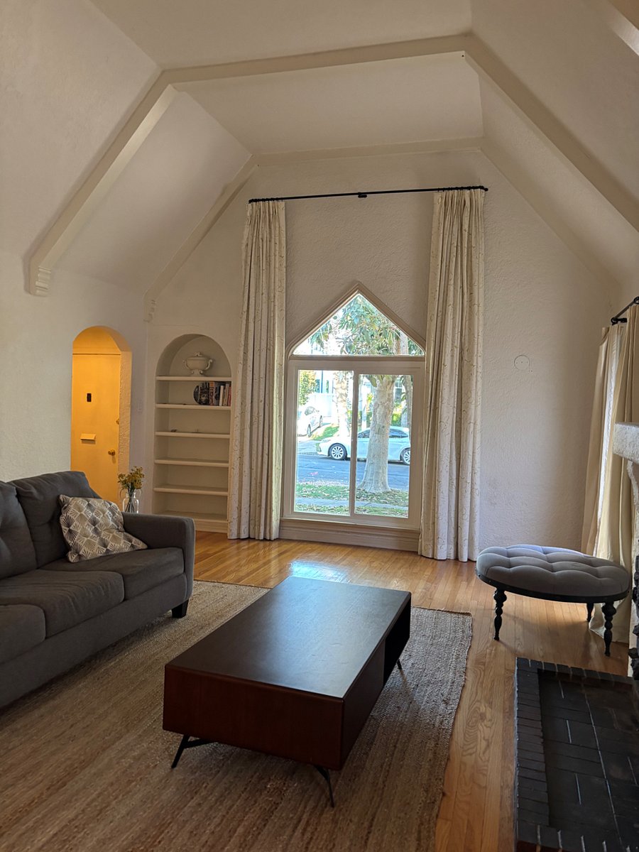 Furnished Finder property 1041581_1 photo 12