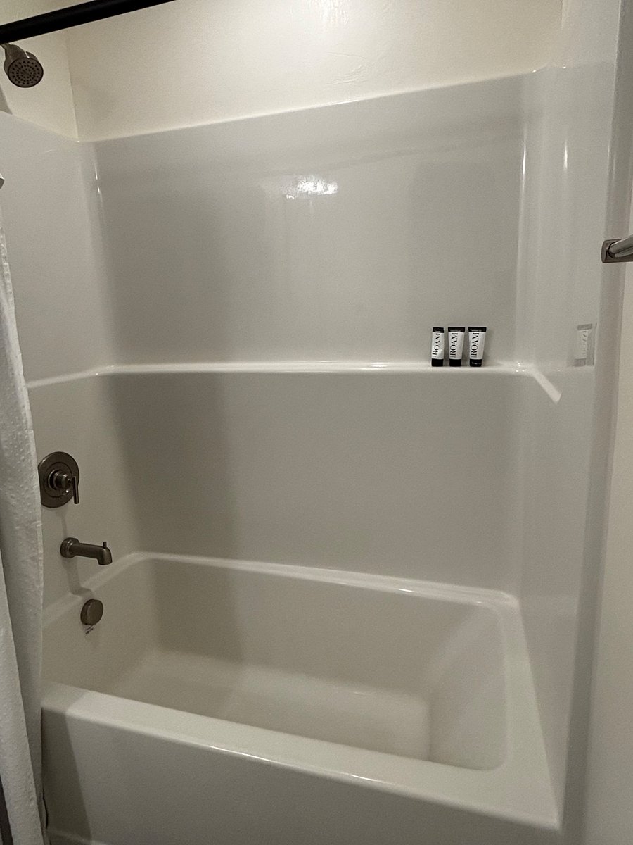 Furnished Finder property 1041602_1 photo 3